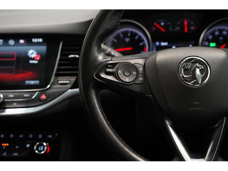 Vauxhall Astra 1.4i Turbo Elite Nav Sports Tourer Auto Euro 6 (s/s) 5dr - U388