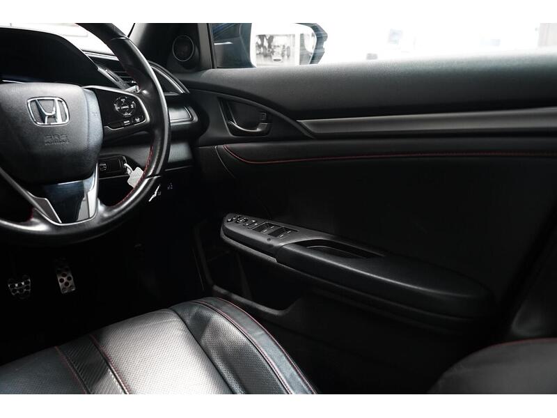 Honda Civic 1.0 VTEC Turbo Sport Line Euro 6 (s/s) 5dr - U389