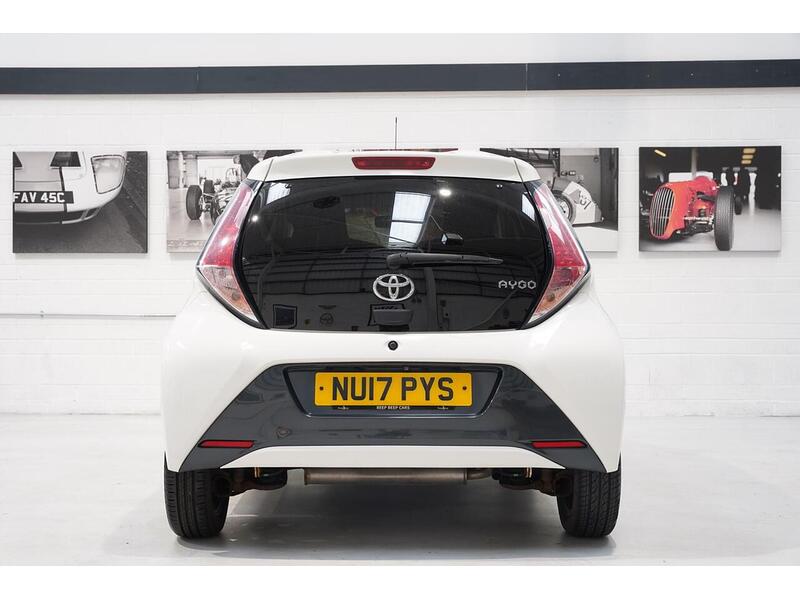 Toyota AYGO 1.0 VVT-i x-style Euro 6 5dr - U392