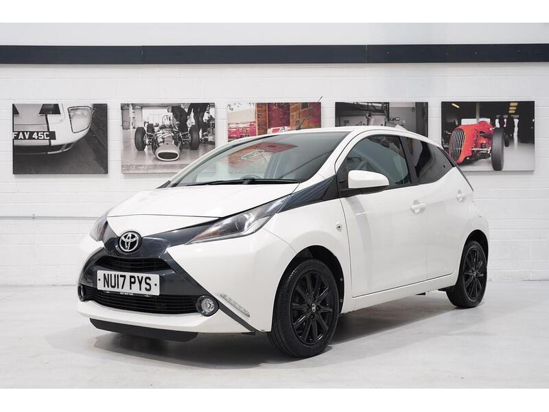Toyota AYGO 1.0 VVT-i x-style Euro 6 5dr - U392