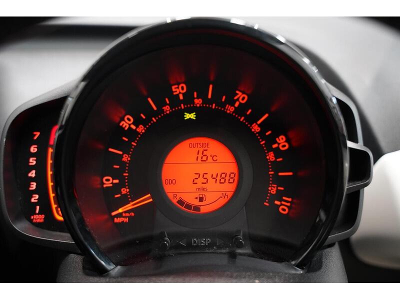 Toyota AYGO 1.0 VVT-i x-style Euro 6 5dr - U392