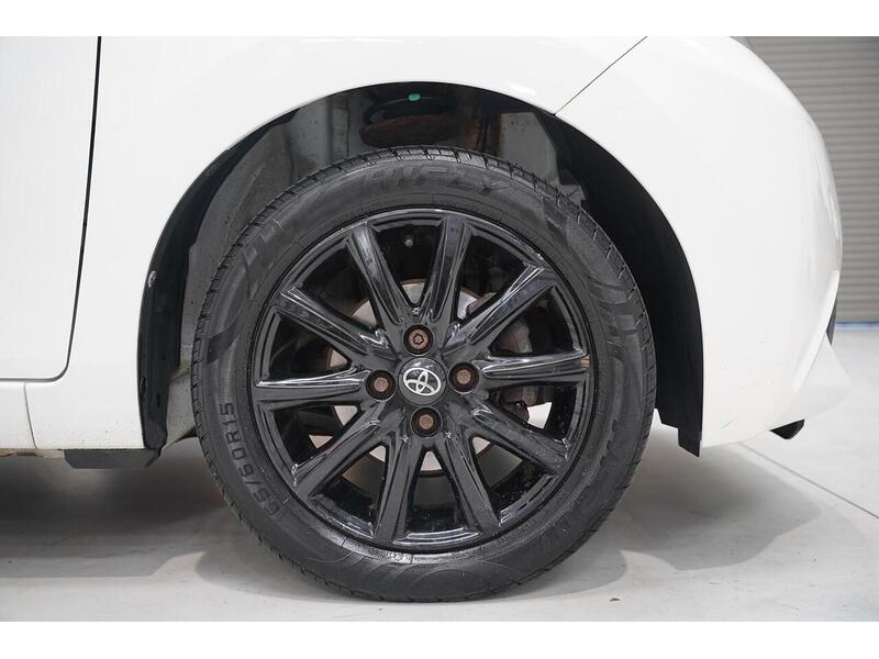 Toyota AYGO 1.0 VVT-i x-style Euro 6 5dr - U392
