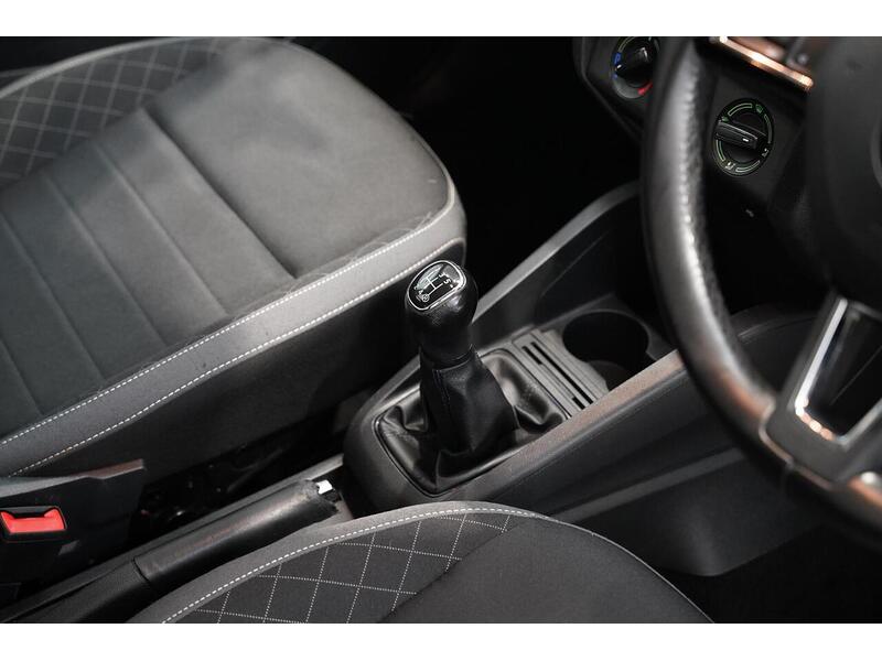 Skoda Fabia 1.0 SE Euro 6 (s/s) 5dr - U395