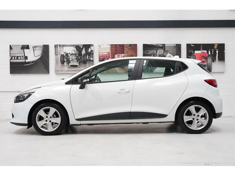 Renault Clio 1.5 dCi Expression + Euro 6 (s/s) 5dr - U401