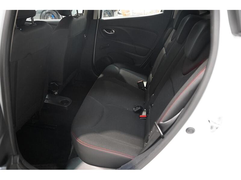 Renault Clio 1.5 dCi Expression + Euro 6 (s/s) 5dr - U401