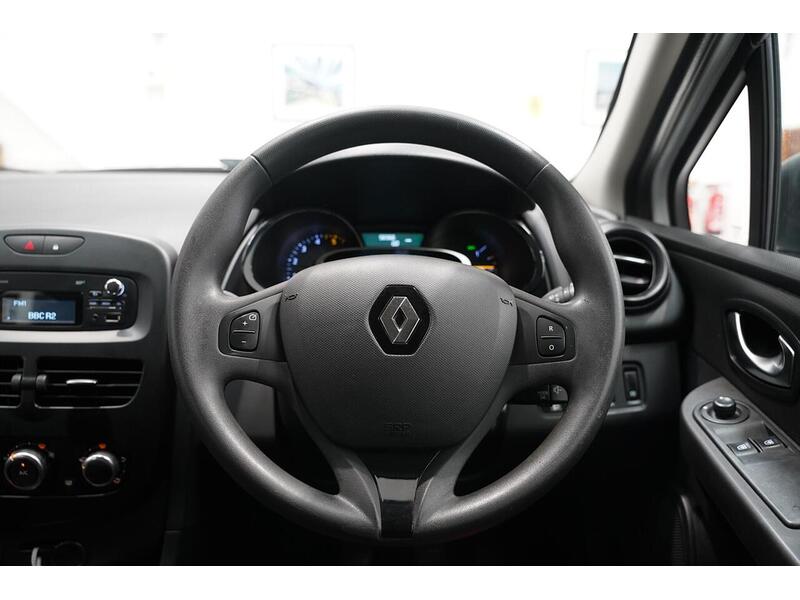 Renault Clio 1.5 dCi Expression + Euro 6 (s/s) 5dr - U401