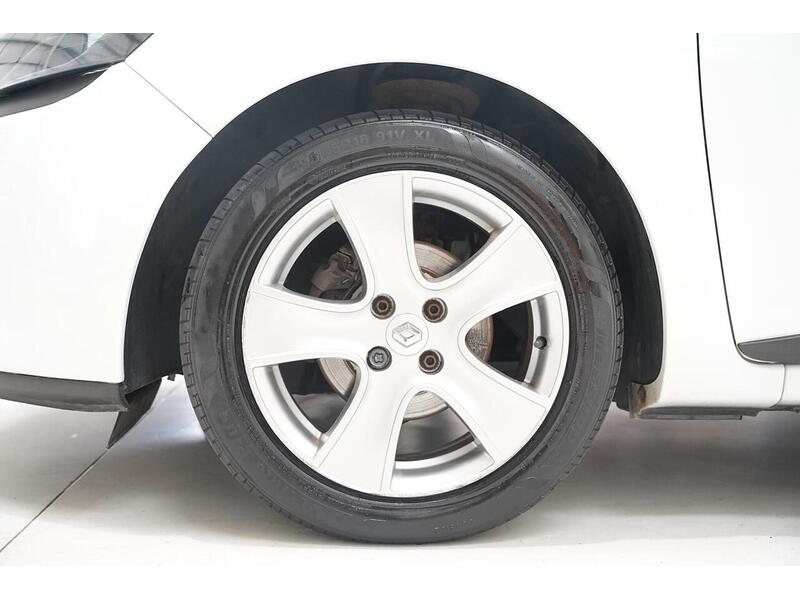 Renault Clio 1.5 dCi Expression + Euro 6 (s/s) 5dr - U401