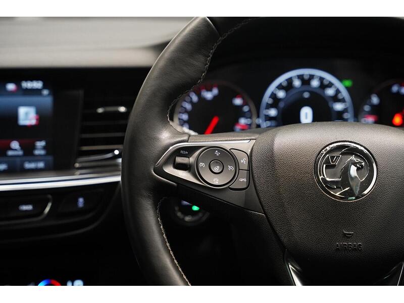 Vauxhall Insignia 1.5i Turbo Elite Nav Grand Sport Euro 6 (s/s) 5dr - U405