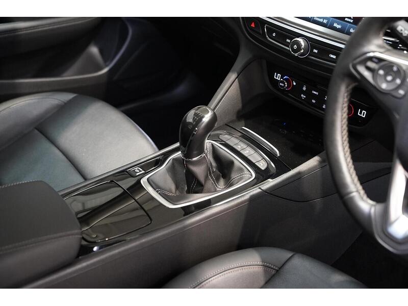 Vauxhall Insignia 1.5i Turbo Elite Nav Grand Sport Euro 6 (s/s) 5dr - U405