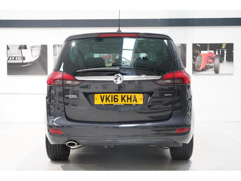 Vauxhall Zafira Tourer 2.0 CDTi Elite Euro 6 (s/s) 5dr - U406