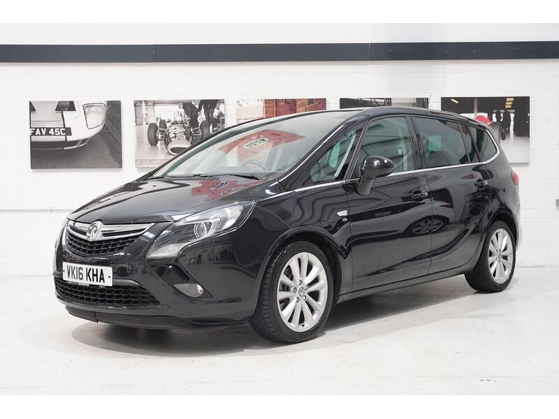 Vauxhall Zafira Tourer 2.0 CDTi Elite Euro 6 (s/s) 5dr - U406