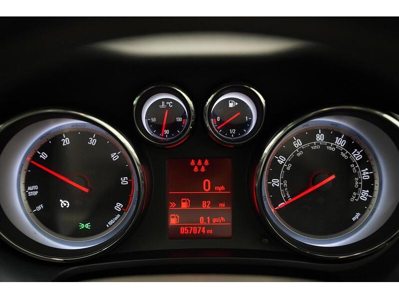 Vauxhall Zafira Tourer 2.0 CDTi Elite Euro 6 (s/s) 5dr - U406
