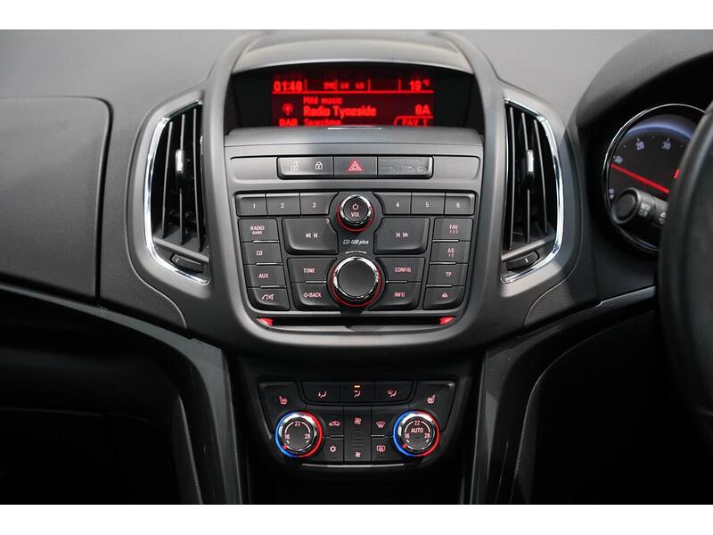 Vauxhall Zafira Tourer 2.0 CDTi Elite Euro 6 (s/s) 5dr - U406