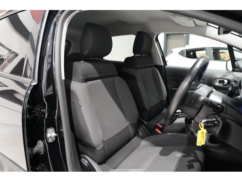 Citroen C3 1.2 PureTech Flair Euro 6 (s/s) 5dr - U408