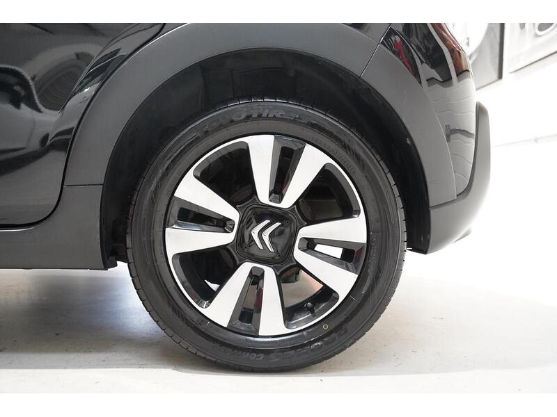 Citroen C3 1.2 PureTech Flair Euro 6 (s/s) 5dr - U408