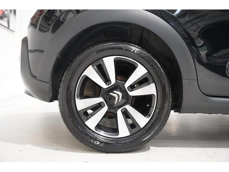 Citroen C3 1.2 PureTech Flair Euro 6 (s/s) 5dr - U408