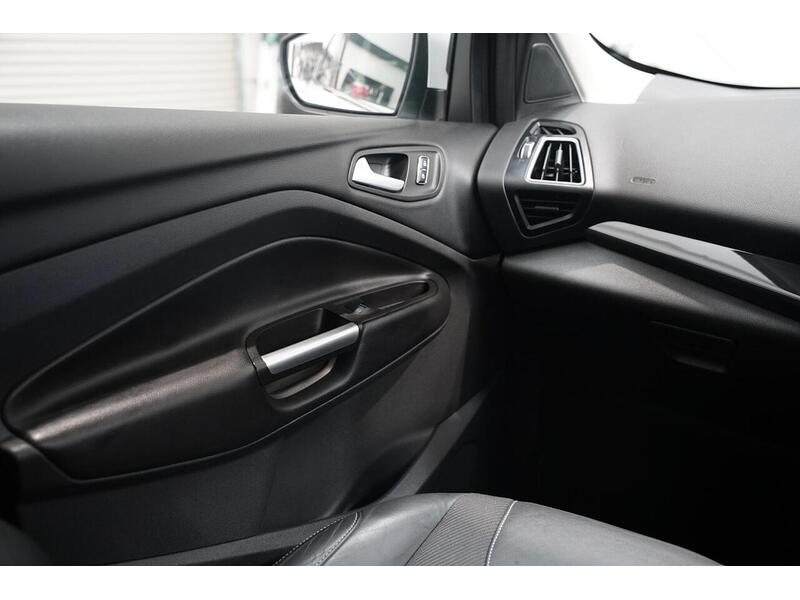 Ford Kuga 2.0 TDCi Titanium Sport 2WD Euro 6 (s/s) 5dr - U409