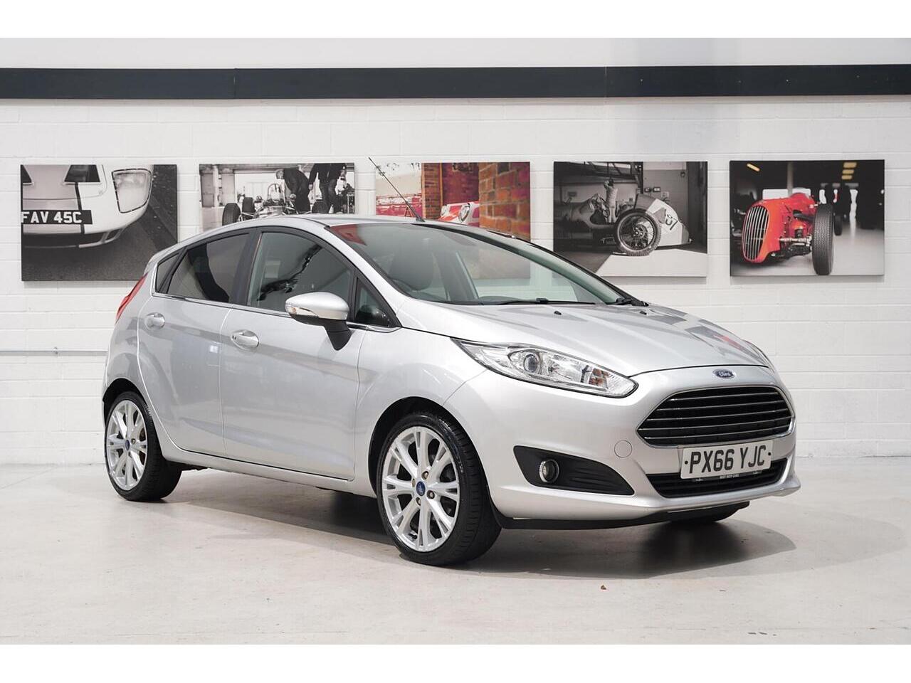 2016 Ford Fiesta