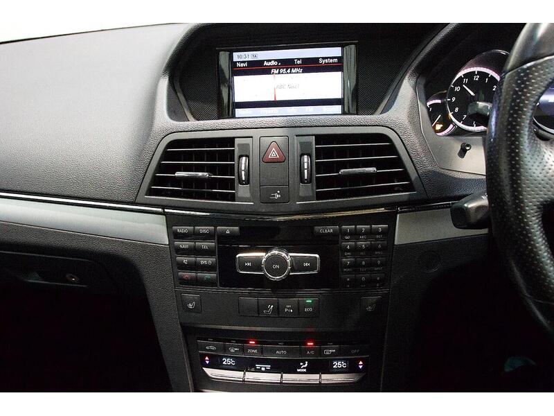 Mercedes-Benz E Class E Class 2.1 E220 CDI BlueEfficiency SE Cabriolet Euro 5 (s/s) 2dr - U49