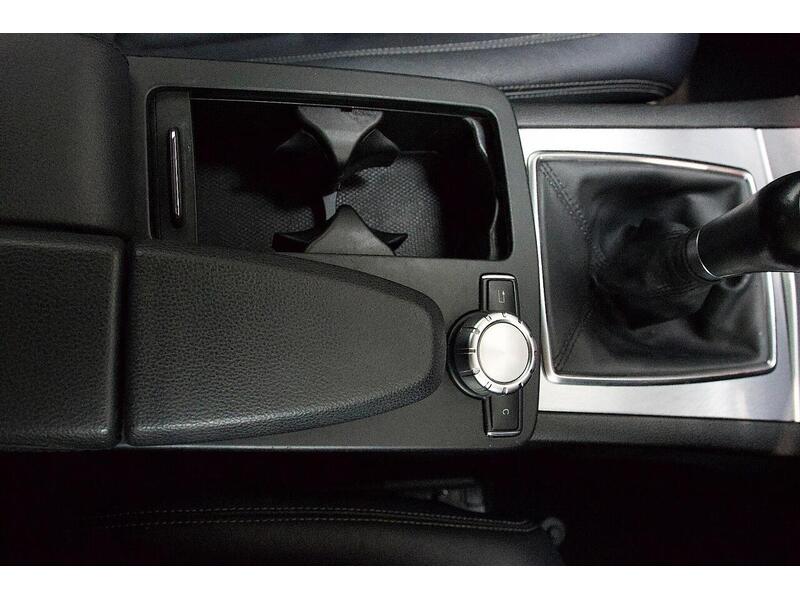 Mercedes-Benz E Class E Class 2.1 E220 CDI BlueEfficiency SE Cabriolet Euro 5 (s/s) 2dr - U49