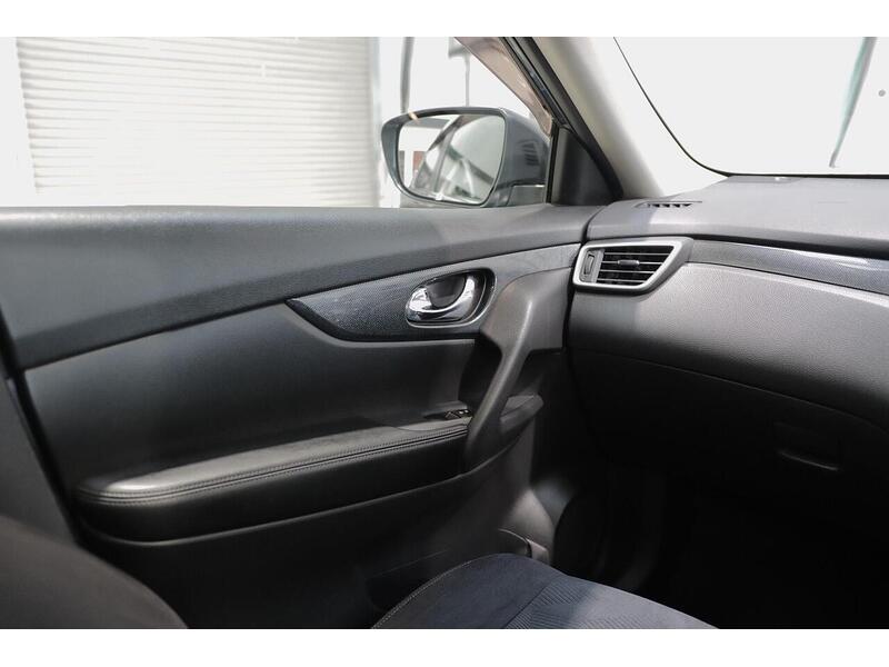 Nissan X-Trail 1.6 dCi n-tec Euro 6 (s/s) 5dr - U58