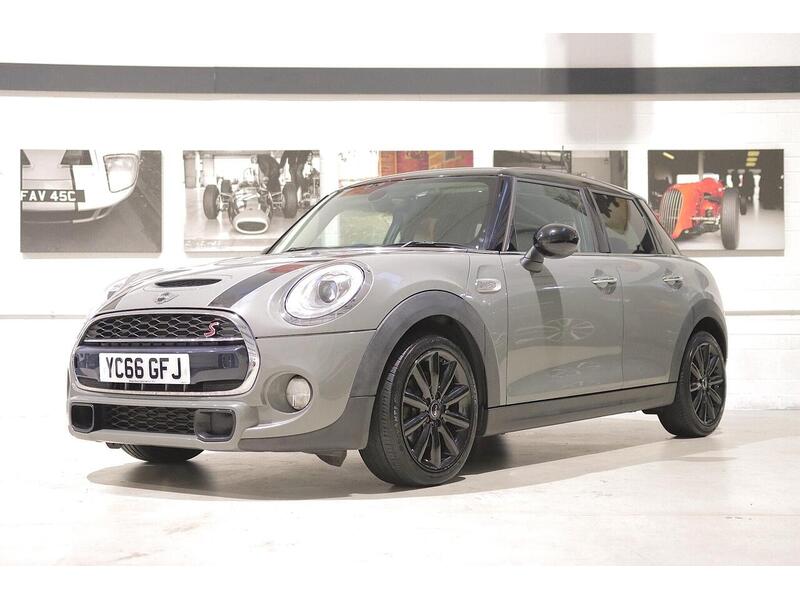 MINI Hatch 2.0 Cooper SD Auto 6Spd Euro 6 (s/s) 5dr - U61