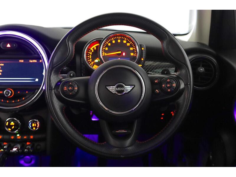 MINI Hatch 2.0 Cooper SD Auto 6Spd Euro 6 (s/s) 5dr - U61