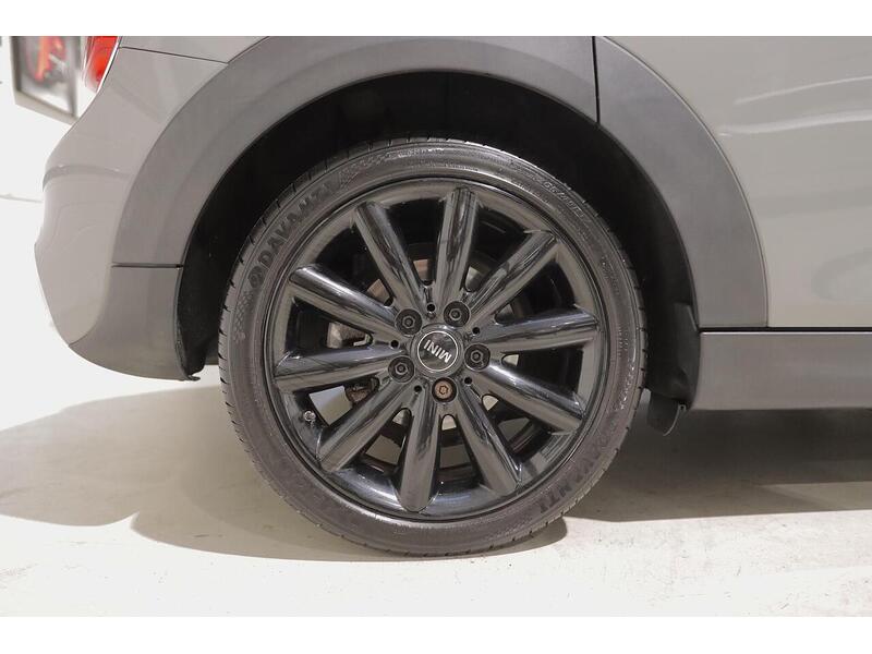 MINI Hatch 2.0 Cooper SD Auto 6Spd Euro 6 (s/s) 5dr - U61