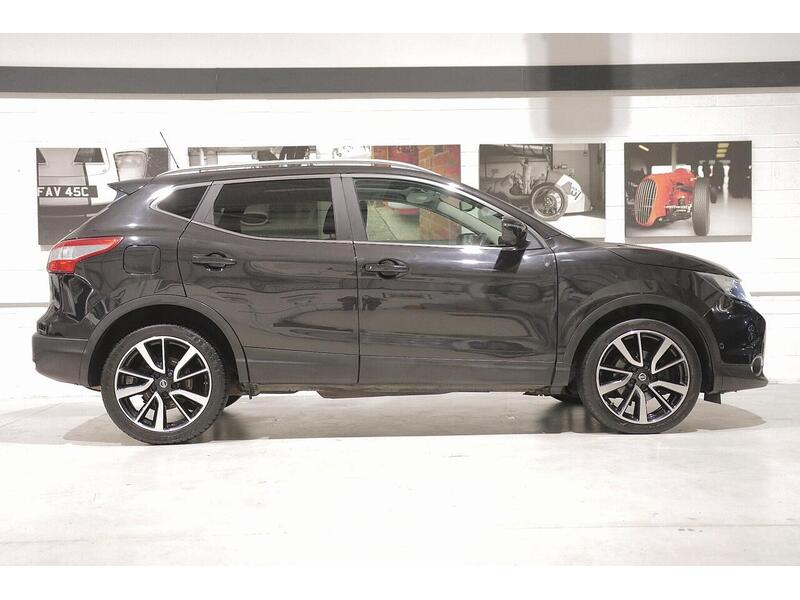 Nissan Qashqai 1.6 dCi Tekna XTRON 2WD Euro 6 (s/s) 5dr - U62