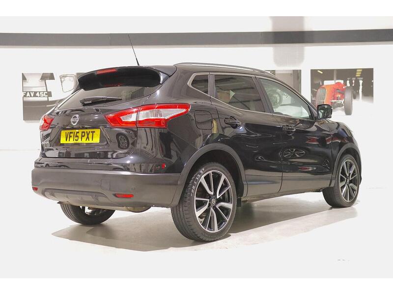 Nissan Qashqai 1.6 dCi Tekna XTRON 2WD Euro 6 (s/s) 5dr - U62