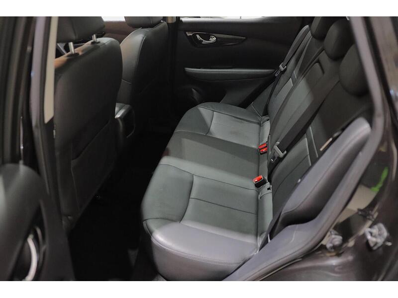 Nissan Qashqai 1.6 dCi Tekna XTRON 2WD Euro 6 (s/s) 5dr - U62