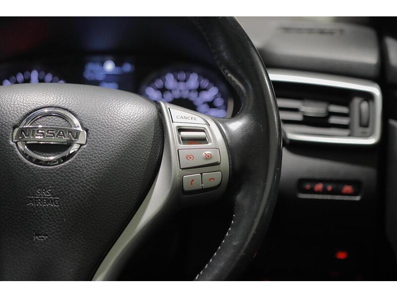 Nissan Qashqai 1.6 dCi Tekna XTRON 2WD Euro 6 (s/s) 5dr - U62