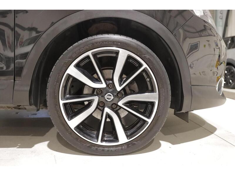 Nissan Qashqai 1.6 dCi Tekna XTRON 2WD Euro 6 (s/s) 5dr - U62