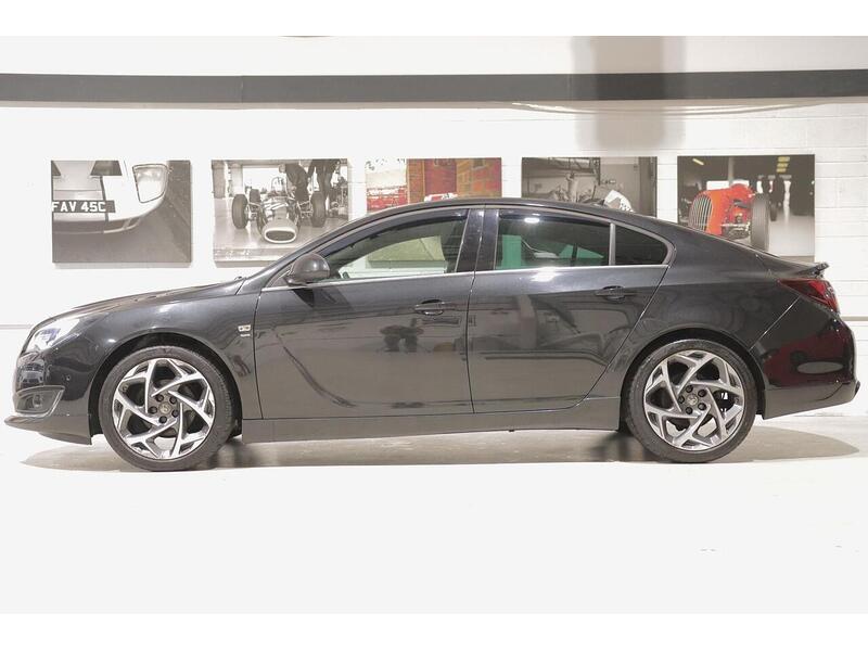 Vauxhall Insignia 1.6 CDTi SRi VX Line Nav Euro 6 (s/s) 5dr - U64