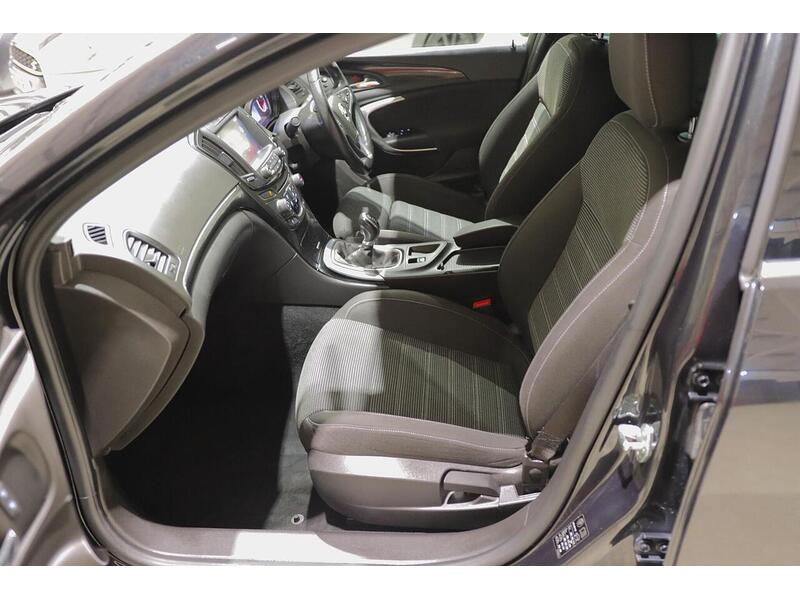 Vauxhall Insignia 1.6 CDTi SRi VX Line Nav Euro 6 (s/s) 5dr - U64
