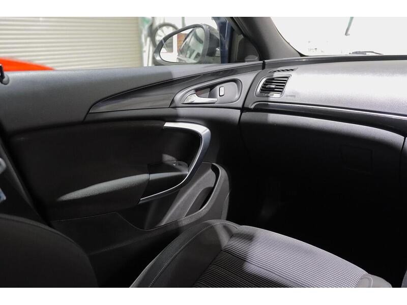 Vauxhall Insignia 1.6 CDTi SRi VX Line Nav Euro 6 (s/s) 5dr - U64