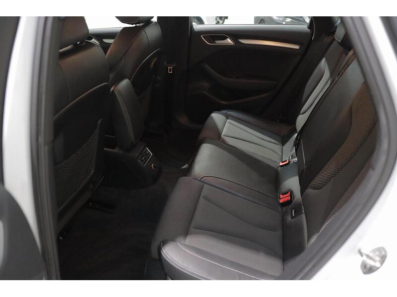 Audi A3 1.4 TFSI CoD S line Sportback 5dr Petrol Manual Euro 6 (s/s) (140 ps) - U7