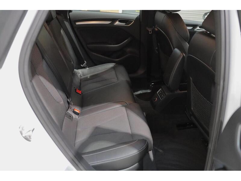 Audi A3 1.4 TFSI CoD S line Sportback 5dr Petrol Manual Euro 6 (s/s) (140 ps) - U7