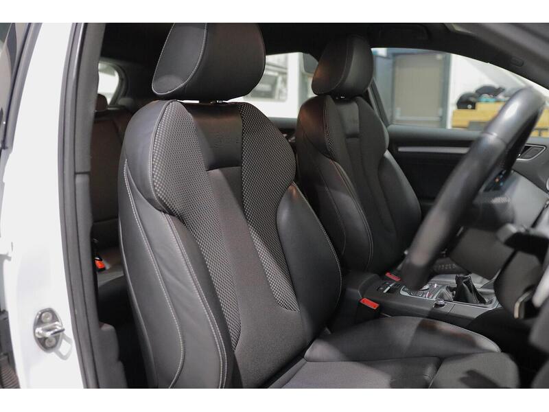 Audi A3 1.4 TFSI CoD S line Sportback 5dr Petrol Manual Euro 6 (s/s) (140 ps) - U7