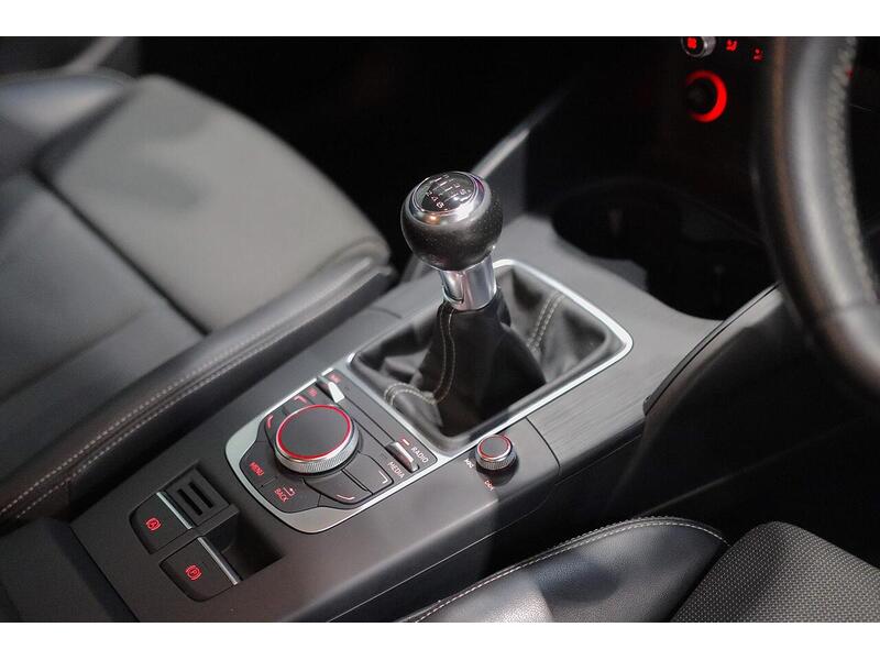 Audi A3 1.4 TFSI CoD S line Sportback 5dr Petrol Manual Euro 6 (s/s) (140 ps) - U7