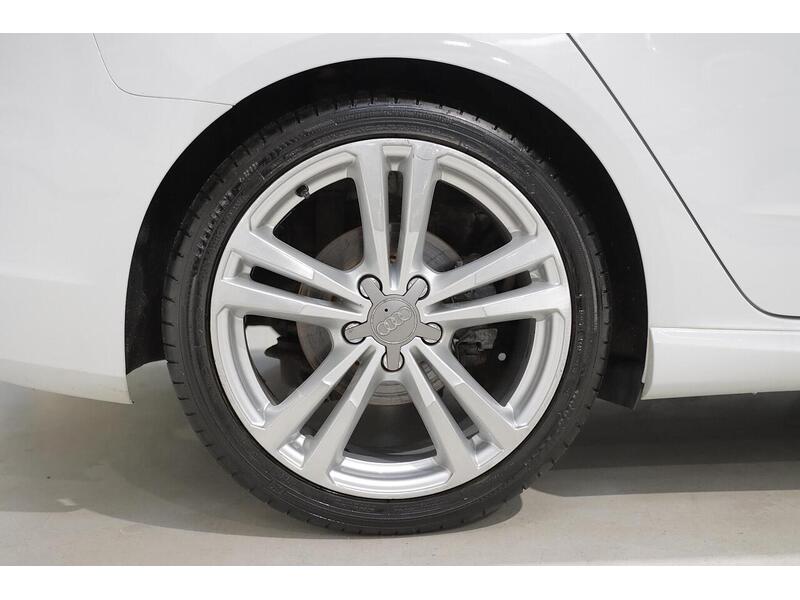 Audi A3 1.4 TFSI CoD S line Sportback 5dr Petrol Manual Euro 6 (s/s) (140 ps) - U7