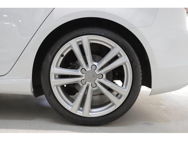 Audi A3 1.4 TFSI CoD S line Sportback 5dr Petrol Manual Euro 6 (s/s) (140 ps) - U7