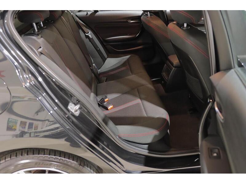 BMW 1 Series 1.5 118i Sport Euro 6 (s/s) 5dr - U71