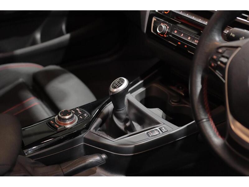 BMW 1 Series 1.5 118i Sport Euro 6 (s/s) 5dr - U71