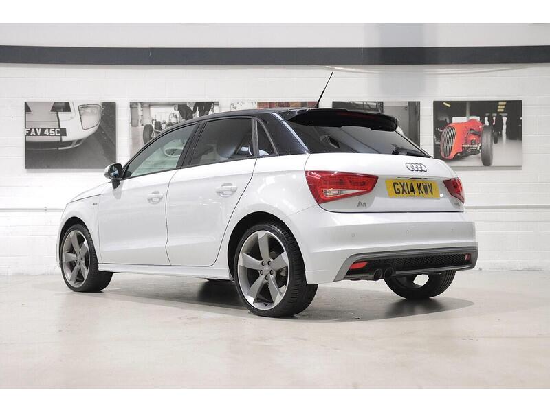 Audi A1 1.4 TFSI CoD Black Edition Sportback Euro 5 (s/s) 5dr - U74