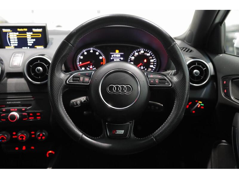 Audi A1 1.4 TFSI CoD Black Edition Sportback Euro 5 (s/s) 5dr - U74