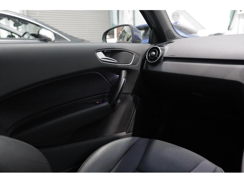 Audi A1 1.4 TFSI CoD S line Euro 6 (s/s) 3dr - U75