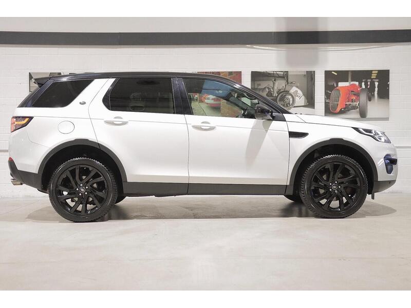 Land Rover Discovery Sport 2.0 TD4 HSE Black Auto 4WD Euro 6 (s/s) 5dr - U80