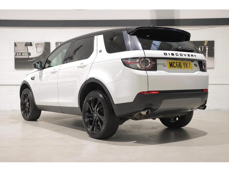 Land Rover Discovery Sport 2.0 TD4 HSE Black Auto 4WD Euro 6 (s/s) 5dr - U80