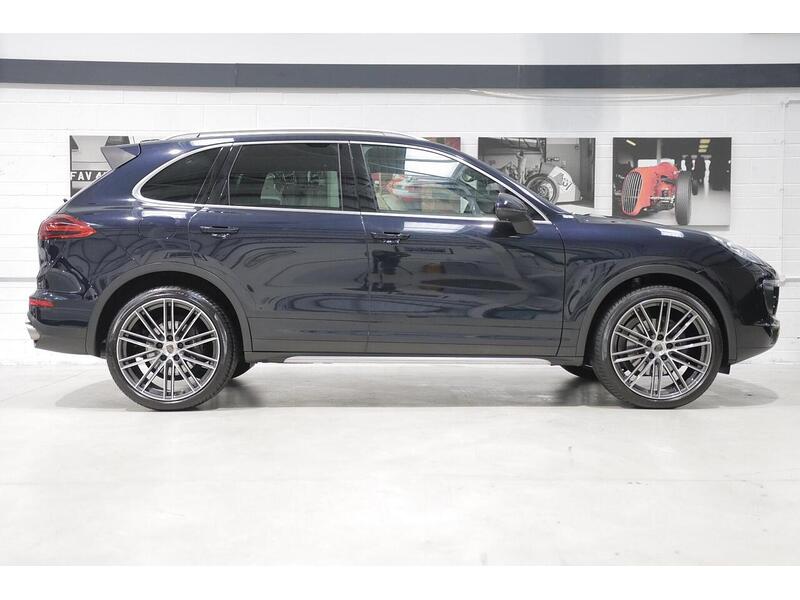 Porsche Cayenne 3.0 TD V6 TiptronicS 4WD Euro 6 (s/s) 5dr - U81
